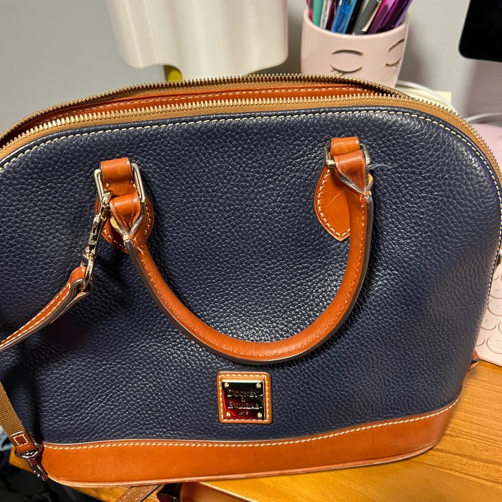 Pebble leather dooney and brooke bag